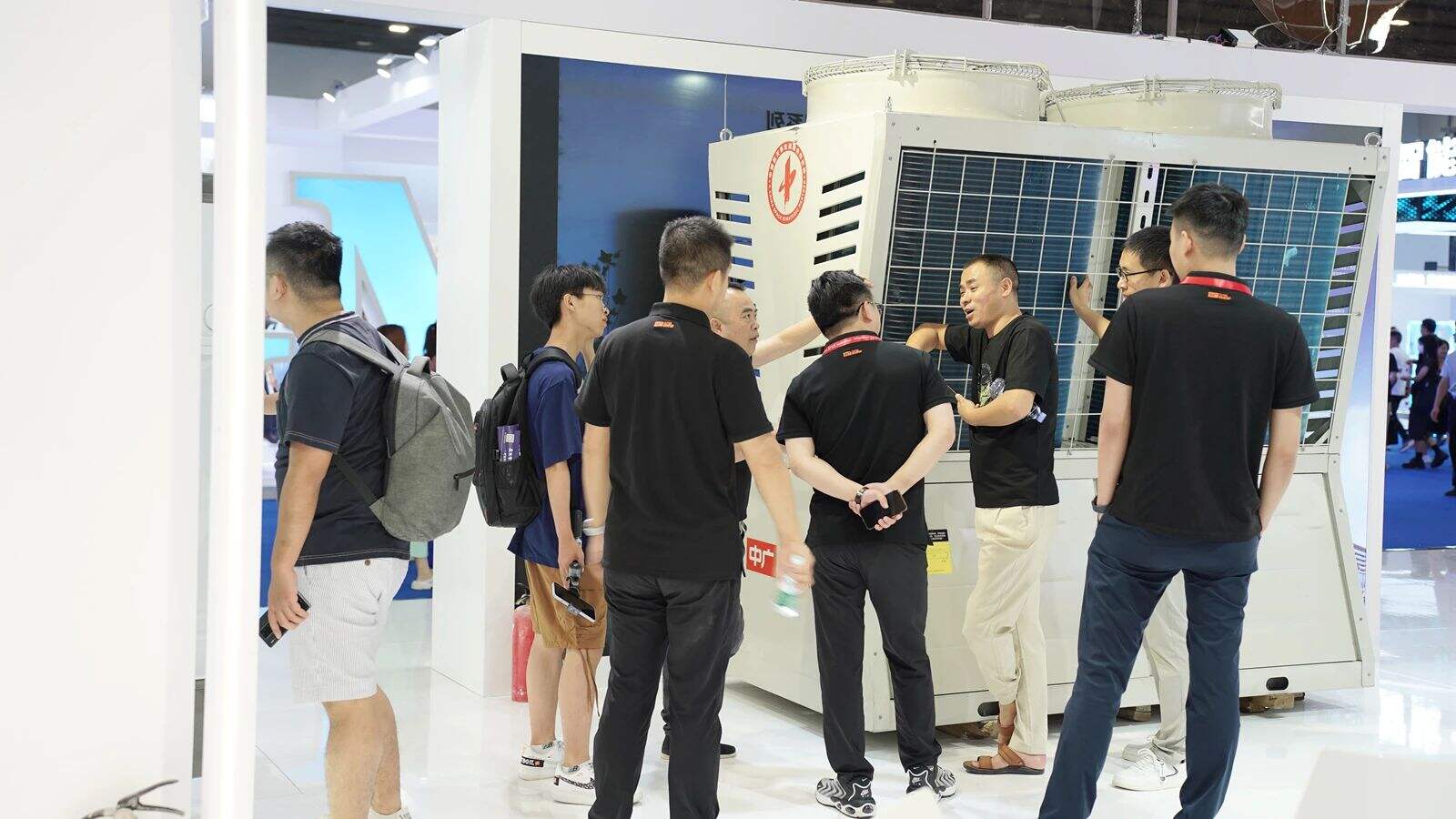 1690418162488175vgal.jpg b05d8cfb787905edeb782a8c540a5acb.jpg