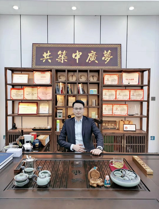 1595295110239023eaEY.png image.png