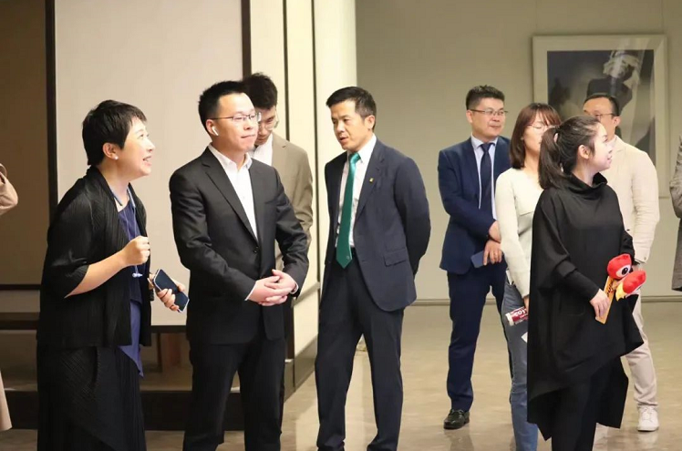 中广电器.png image.png