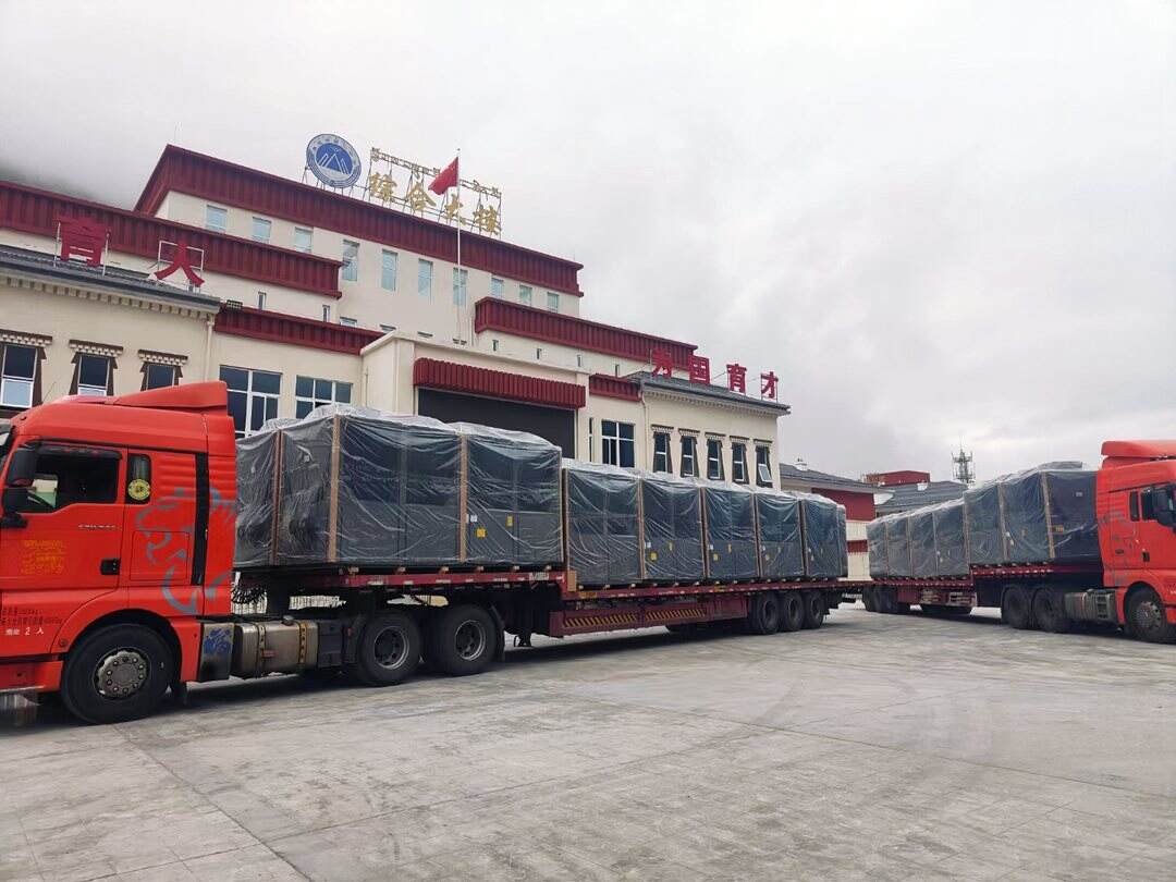 1680750619839634WE9A.jpg 111111.jpg